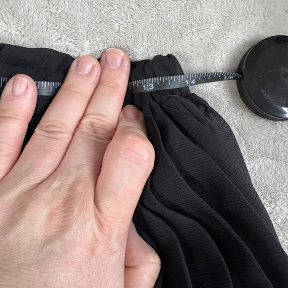 Vintage Nice Wear Black Whimsygoth Flowy Tulle Pleated Short Skirt Size M - Picture 8 of 9